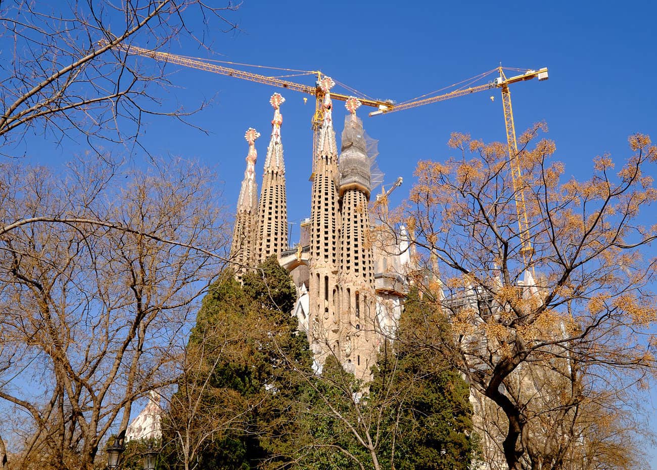 Barcelona Kamperem | Wypożyczalnia kamperów