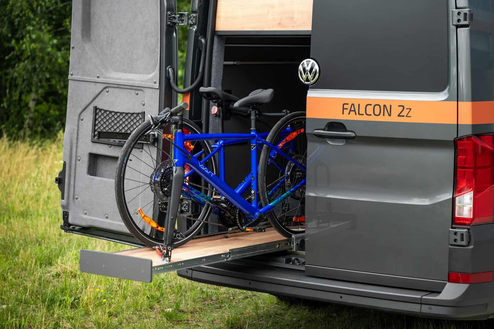 Globe-Traveller Falcon 2Z